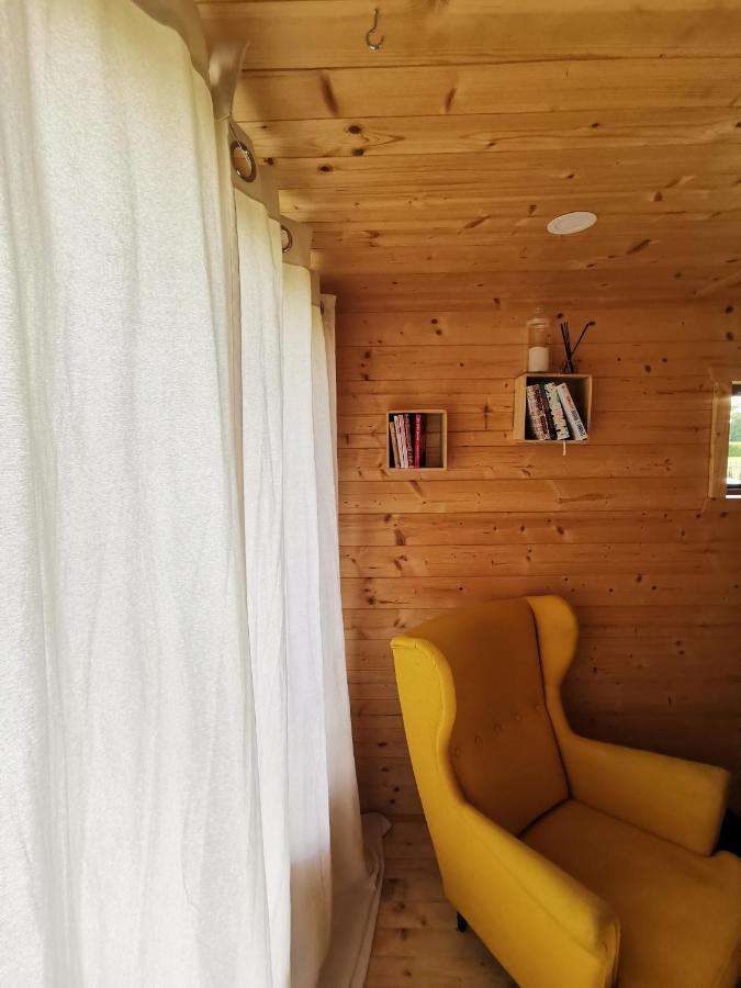 Treehome Tinyhouse Střítež Kültér fotó